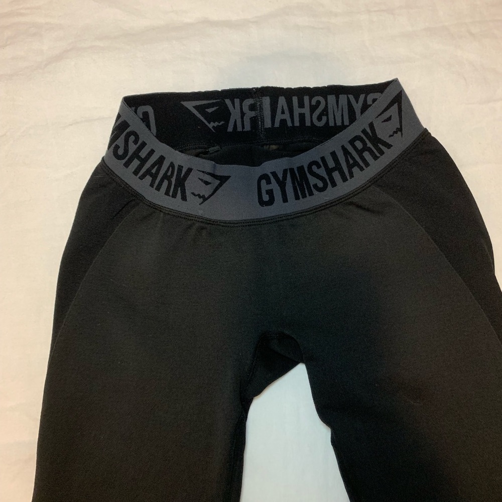 OG gymshark crop flex in black XS